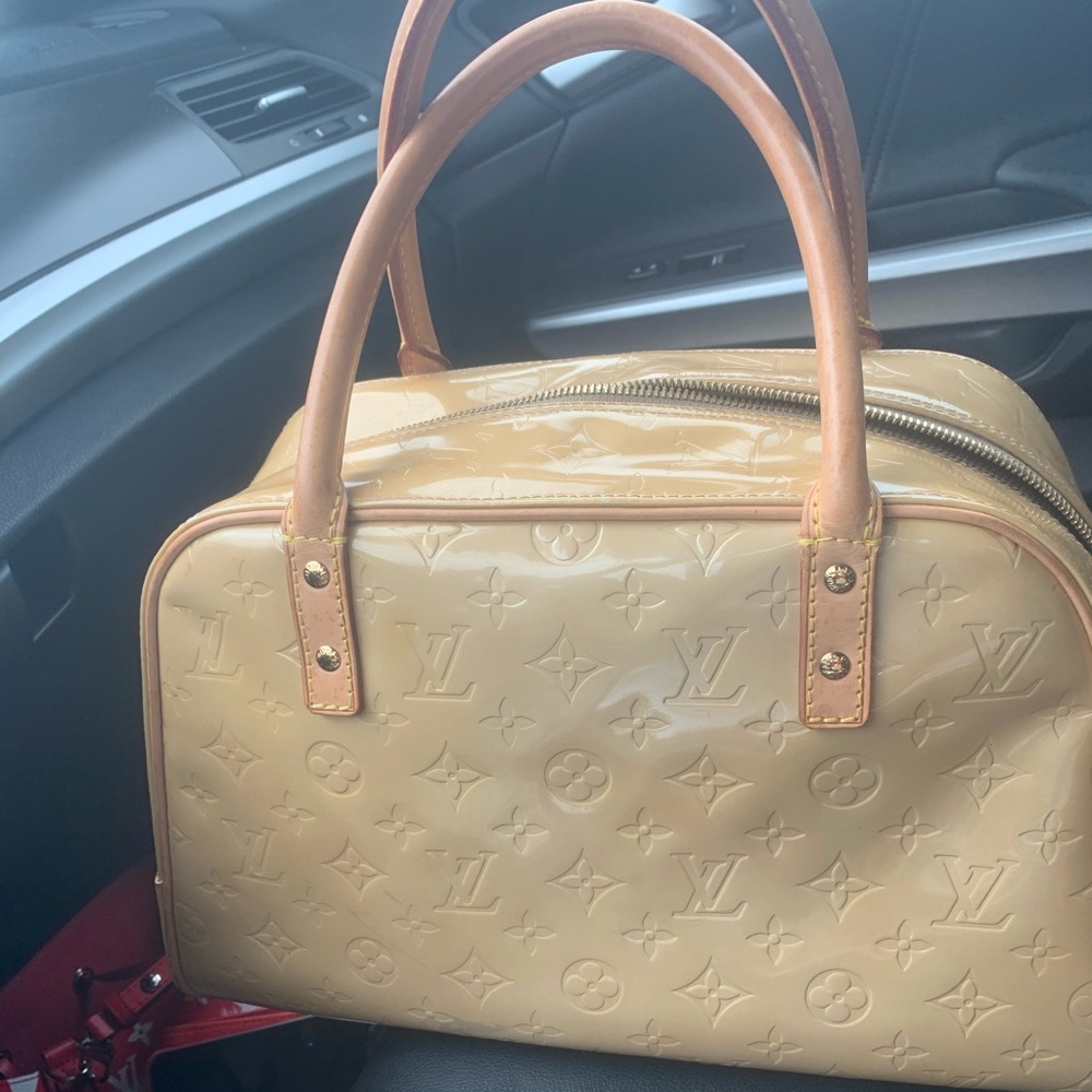 Louis Vuitton Vernis
